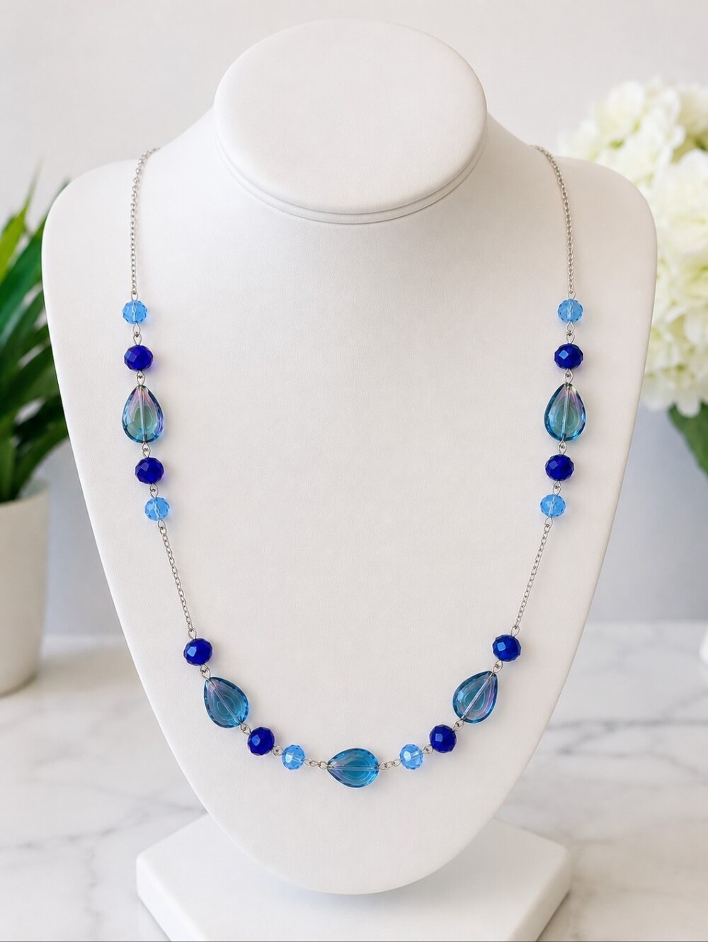 Ashley Cooper Blue Iridescent Crystal Beaded Necklace Silver Tone